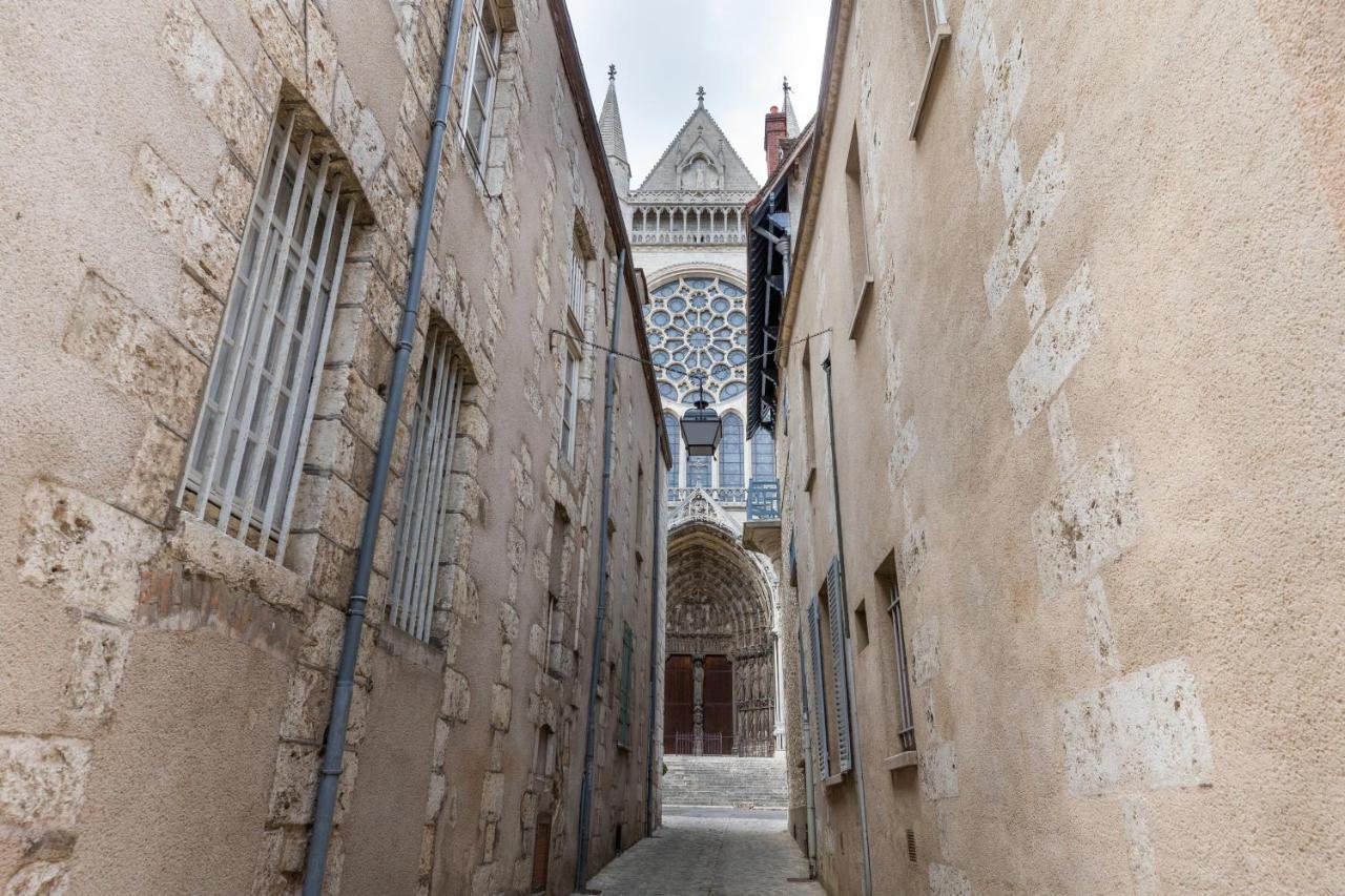 Cocon A Bulles Chic Vue Cathedrale Avec Spa-Jacuzzi Chartres Zewnętrze zdjęcie